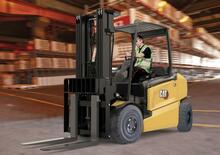 Електричні навантажувачі Caterpillar EP50N