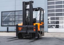 Електричні навантажувачі Hubtex FluX 45