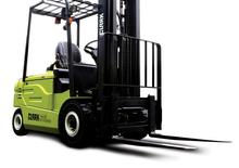 Електричні навантажувачі Clark GEX30 s