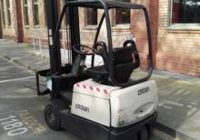 Електричні навантажувачі Crown SC 3013