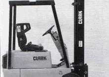 Електричні навантажувачі Clark TM 15 N