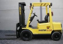 Електричні різноспрямовані навантажувачі Hyster RM 2.5