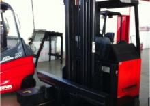 Електричні різноспрямовані навантажувачі Rocla TMEN 25