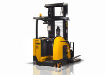 Електричні штабелері Yale NR045EB