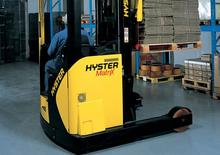 Електричні штабелері Hyster R2.0HD