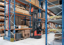 Електричні штабелері Linde R16X triplex