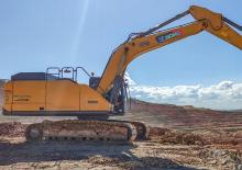 Електричний гусеничний екскаватор XCMG XE270E