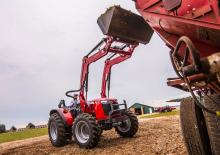 Фронтальний навантажувач Massey Ferguson MF 936X