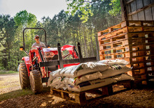Фронтальний навантажувач Massey Ferguson FLx 2813 