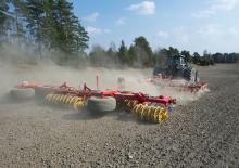 Газонні та польові катки Väderstad Rollex 620