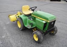 Газонокосарки, газонні та садові трактори John Deere 212
