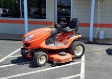Газонокосарки, газонні та садові трактори Kubota GX85