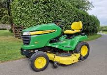 Газонокосарки, газонні та садові трактори John Deere X320