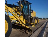 Грейдери Caterpillar 140M3