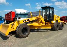 Грейдери YTO PY180C