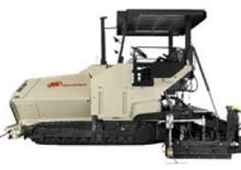 Гусеничні асфальтоукладачі IR-ABG Titan 6820