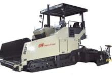 Гусеничні асфальтоукладачі IR-ABG Titan 8820
