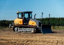 Гусеничні бульдозери Develon DD130LGP2