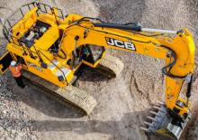 Міні-навантажувачі JCB 210X LC