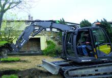 Гусеничні екскаватори Mecalac 8MCR