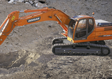 Гусеничні екскаватори Doosan DX 225 N LC