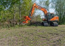 Гусеничні екскаватори Develon DX160LC-7-HT