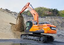 Гусеничні екскаватори Doosan DX220AF