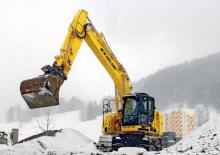 Гусеничні екскаватори New Holland E230C SR LC