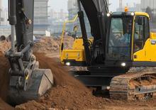 Гусеничні екскаватори Volvo EC250DNL