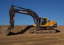 Гусеничні екскаватори Volvo EC360CNL