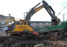 Гусеничні екскаватори Volvo EC380EL