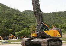 Гусеничні екскаватори Volvo EC750E HR