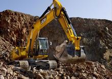 Гусеничні екскаватори JCB JS 260 LC