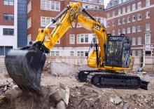 Гусеничні екскаватори JCB JS130 LC