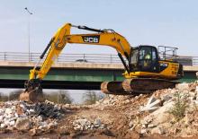 Гусеничні екскаватори JCB JS220LC
