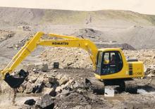 Гусеничні екскаватори Komatsu PC130-6