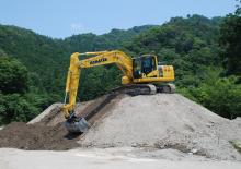 Гусеничні екскаватори Komatsu PC210LCi-10