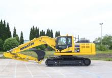Гусеничні екскаватори Komatsu PC210NLC-11E0