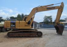 Гусеничні екскаватори Komatsu PC220-2