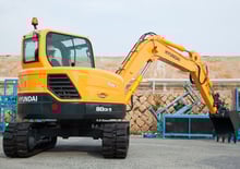 Гусеничні екскаватори Hyundai R 80 CR-9