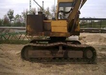 Гусеничні екскаватори Eder R 805 LC
