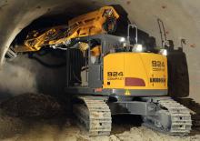 Гусеничні екскаватори Liebherr R 924 Compact Tunnel Litronic