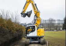 Гусеничні екскаватори Liebherr R 926 Compact Litronic 