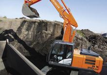 Гусеничні екскаватори Hitachi ZX 210 LC-5