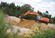 Гусеничні екскаватори Hitachi ZX 250 LCN-3