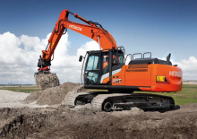 Гусеничні екскаватори Hitachi ZX210LCN-7 