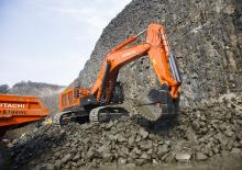 Гусеничні екскаватори Hitachi ZX870LCH-5B
