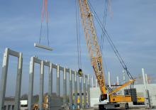 Гусеничні крани - ґратчаста стріла Liebherr LR 1200.1
