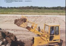 Гусеничні навантажувачі Caterpillar 935B