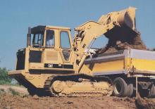 Гусеничні навантажувачі Caterpillar 963